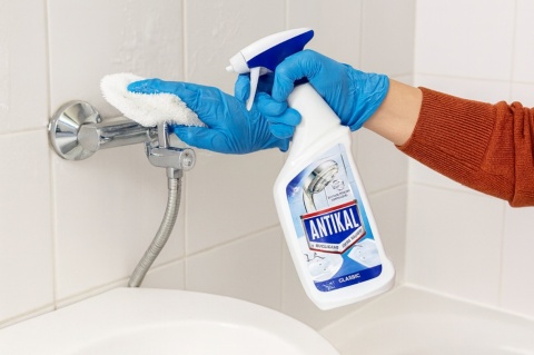 Antikal Spray 750ml Classic DE Środek do Czyszczenia i Mycia Łazienki
