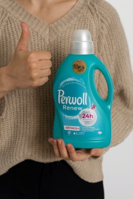 Perwoll Refresh 1,375L Turkusowy Płyn do Prania 25 Prań Koncentrat Żel