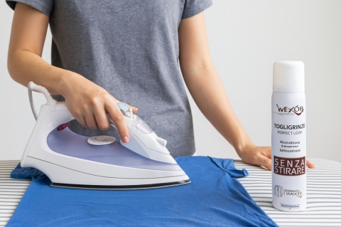 Wexor żelazko w sprayu 100ml łatwe prasowanie bez zagnieceń zapach