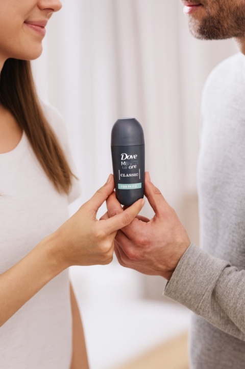 Dove Men+Care Classic Antyperspirant Roll-On 50ml Dezodorant Dla Mężczyzn