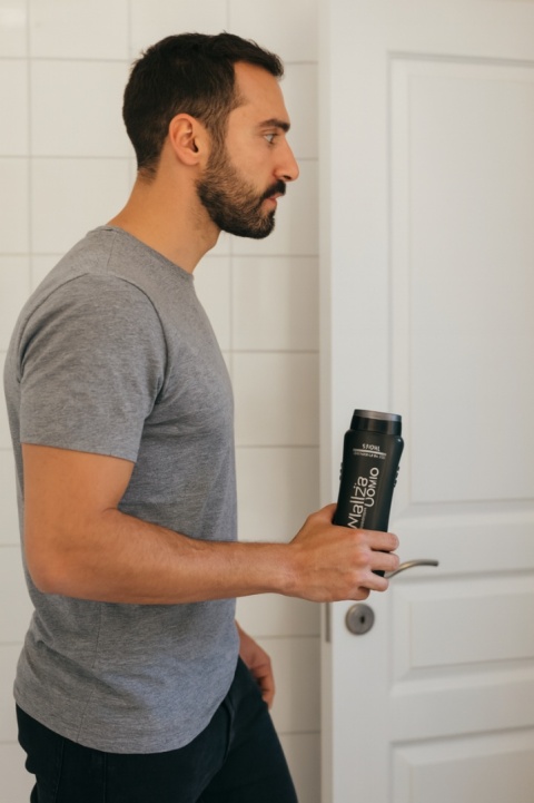 Malizia Uomo Silver 2w1 Żel pod prysznic i szampon 250ml dla mężczyzn