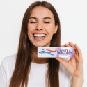 Aquafresh White & Brillant 75ml pasta wybielająca zęby, świeży oddech